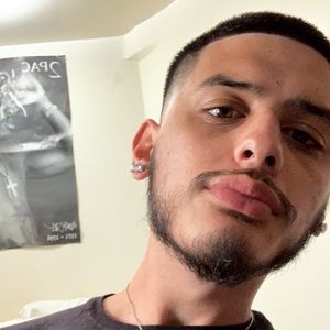 Meet your Posher, Aaron